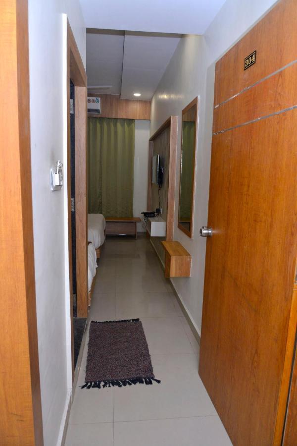Hotel Asopalav جاندي نجر المظهر الخارجي الصورة