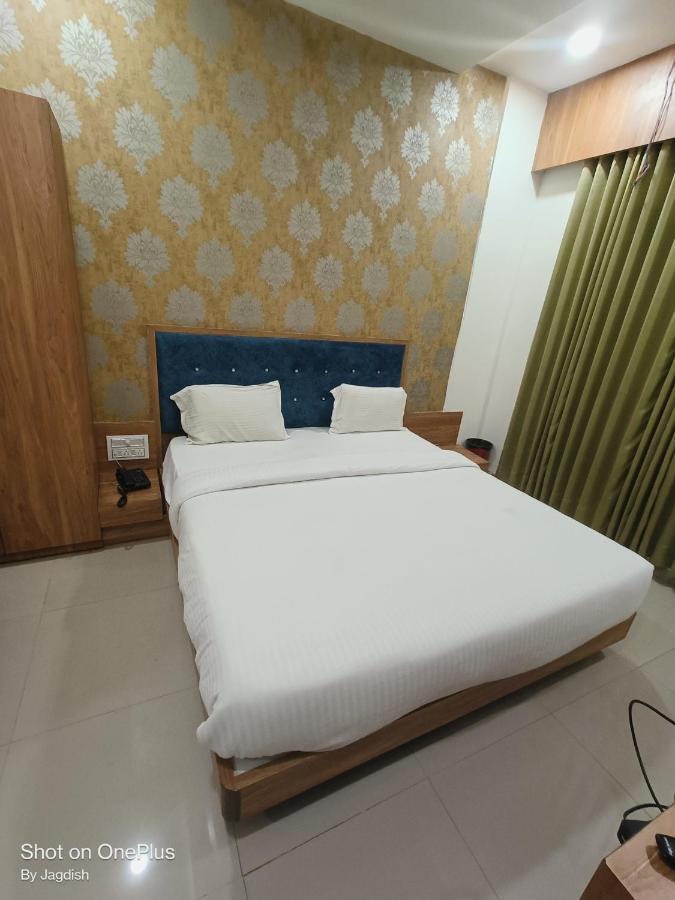 Hotel Asopalav جاندي نجر المظهر الخارجي الصورة
